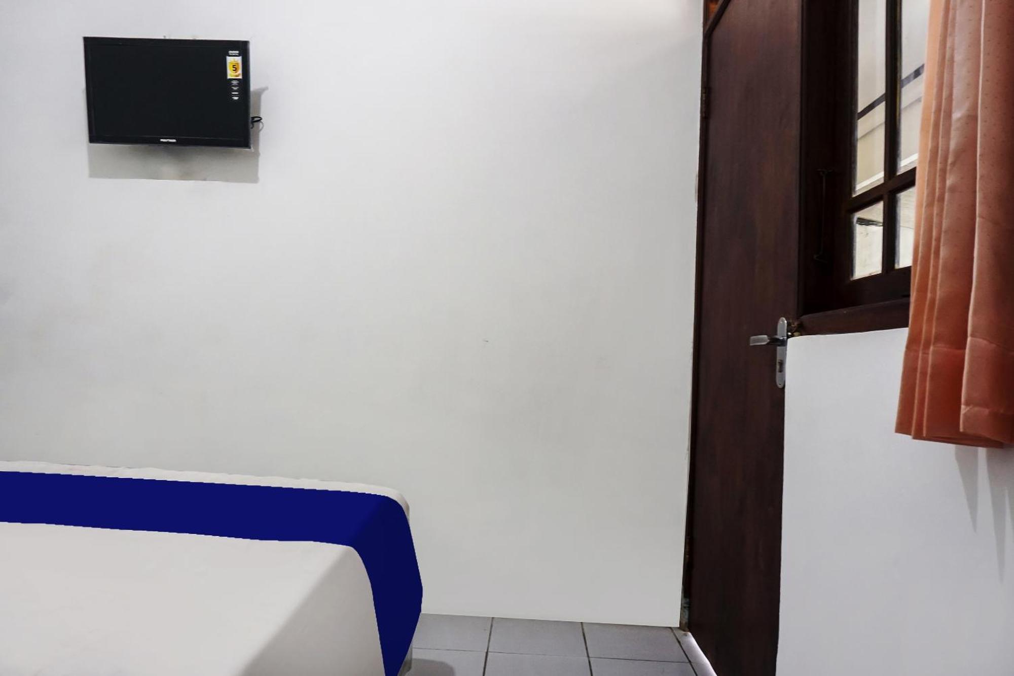 Oyo 90928 Wisma Asri Putra Syariah Bogor Dış mekan fotoğraf