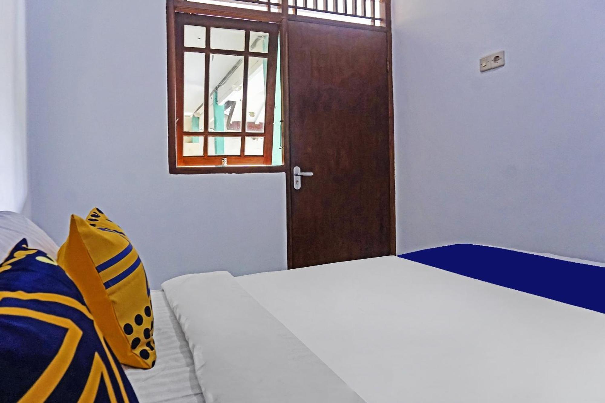 Oyo 90928 Wisma Asri Putra Syariah Bogor Dış mekan fotoğraf